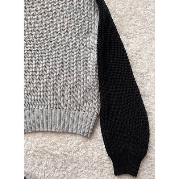 POPSUGAR at Kohl's Colorblock Crewneck Sweater in Heather Gray, Blue & Black - Picture 6 of 14